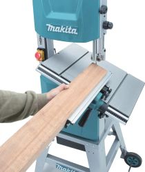 Ленточный станок Makita LB1200F 900Вт