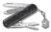 Складной нож Victorinox Classic Brilliant Carbon, функций: 5, 58мм, черный / серебристый