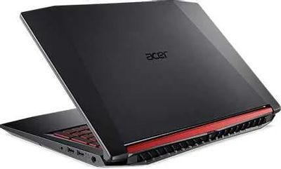 Acer nitro 5 ryzen 5 2500u rx560x top
