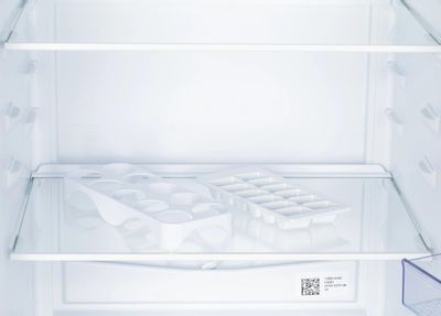 Холодильник двухкамерный Beko RCSK250M00W белый – купить в Ситилинк ...