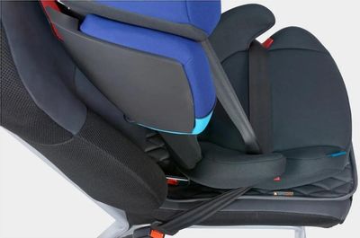 Cybex solution x hotsell fix blue moon