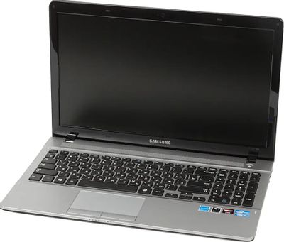 Ноутбук Samsung NP300E5E-S05 NP300E5E-S05RU, 15.6", Intel Core i3 3120M 2.5ГГц, 2-ядерный, 4ГБ DDR3, 500ГБ,  AMD Radeon  HD 8750M - 1 ГБ, Windows 8, черный