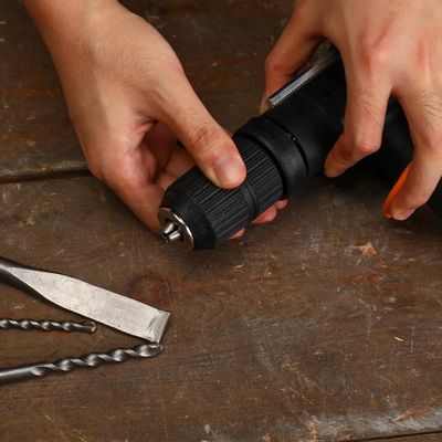 Перфоратор DEKO DKH 1100W [063-4159] – купить в Ситилинк | 1422141