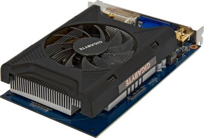 GIGABYTE NVIDIA GeForce GT 240 1 DDR3