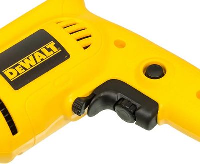 Дрель безударная DeWALT DWD014S-QS – купить в Ситилинк | 1996822