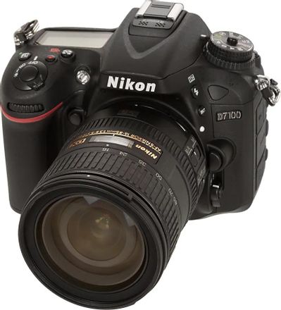 Зеркальный фотоаппарат Nikon D7100 kit ( AF_S DX 16-85mm f/3.5-5.6G ED VR), черный