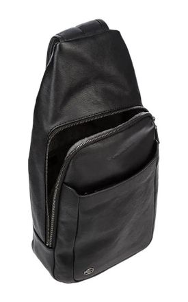 Рюкзак слинг Piquadro Black Square CA4827B3/N черный натуральная кожа