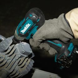 Ударный гайковерт Makita TW141DZ