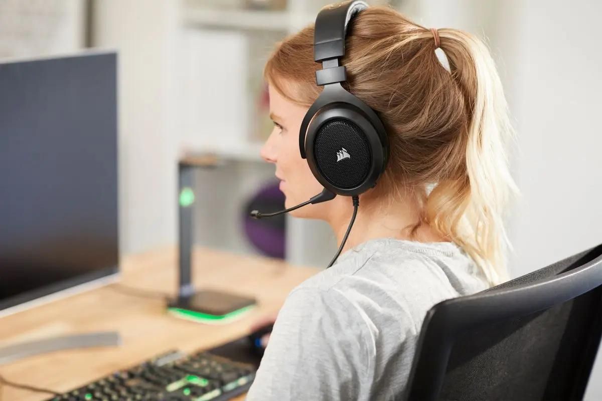 Corsair hs50 pro stereo outlet