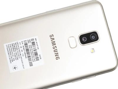Характеристики Смартфон Samsung Galaxy J8 (2018) 32Gb, SM-J810, золотистый  (1072886) смотреть в СИТИЛИНК