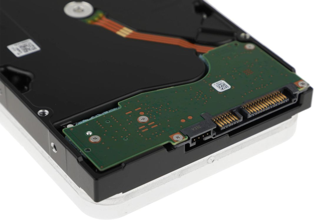 18ТБ Жесткий диск Seagate SkyHawkAI ST18000VE002, SATA III, 3.5