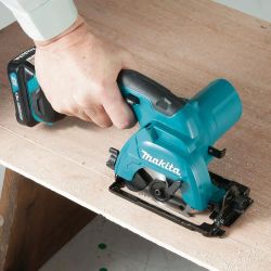 Циркулярная пила Makita HS301DZ