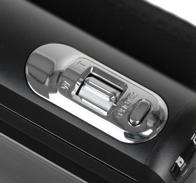 Видеокамера Rekam DVC-560, черный, Flash – купить в Ситилинк | 1443780