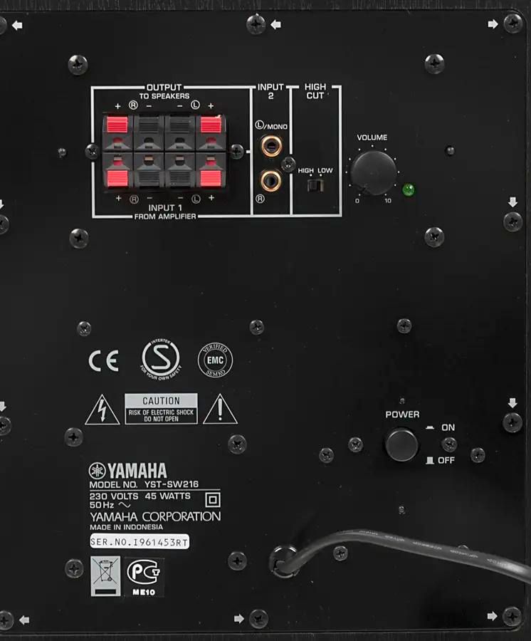 Yamaha YST SW216 582754
