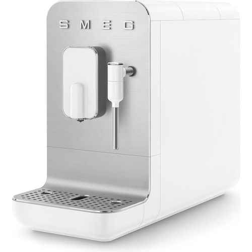 Кофемашина автоматическая SMEG Collezione BCC12WHMEU, 19Бар, с ручным капучинатором, белый/серебристый — цена и наличие Кофемашина автоматическая SMEG Collezione BCC12WHMEU, 19Бар, с ручным капучинатором, белый/серебристый
