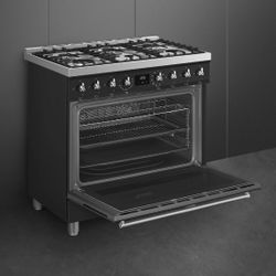 Газовая плита SMEG C9GMMB2, черный и серебристый