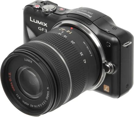 Беззеркальный фотоаппарат Panasonic Lumix DMC-GF3KEE kit ( LUMIX G VARIO 14-42mm F3.5-5.6 ASPH. O.I.S.), черный [dmc-gf3kee-k]