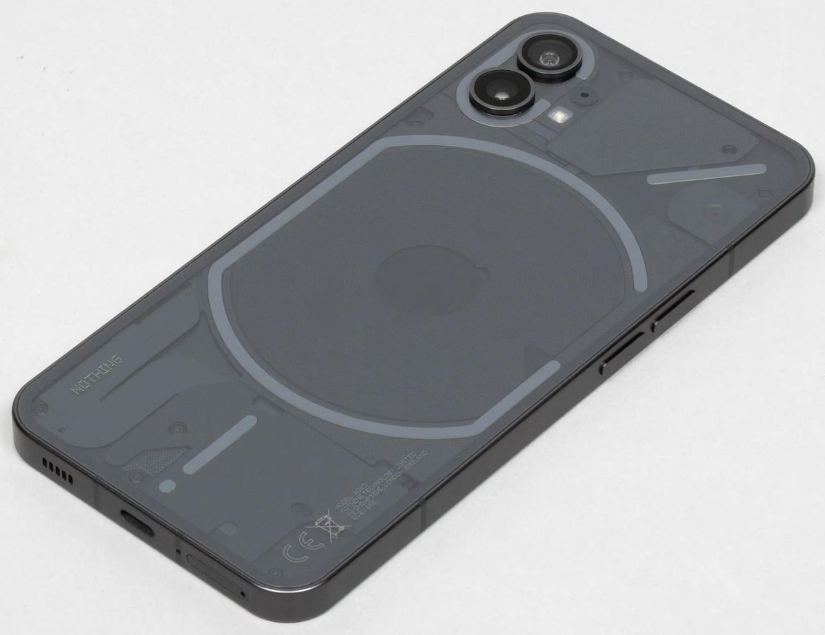 Смартфон NOTHING Phone 1 8/256Gb, черный – купить в Ситилинк | 1876147