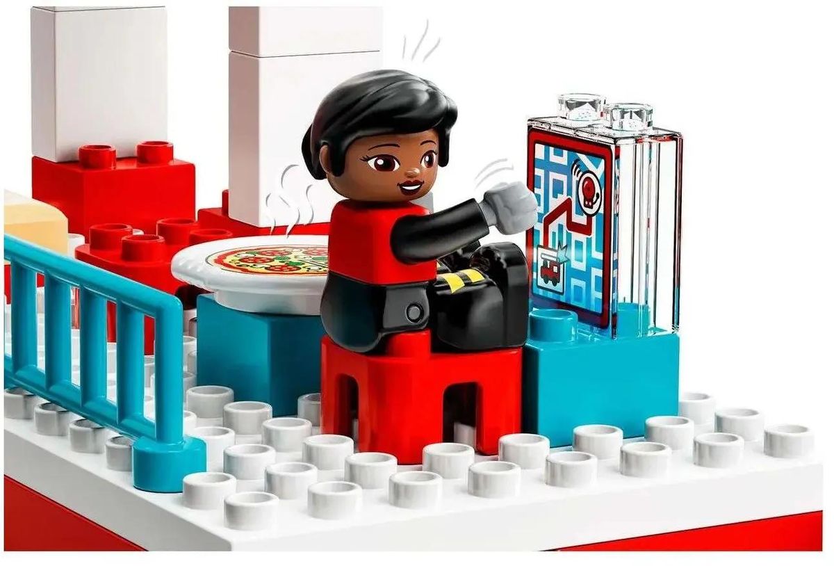 Duplo town fire station top