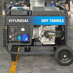 Изображение товара Дизельный генератор Hyundai DHY 16000LE, 220 В, 13кВт, на колёсах