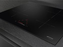Индукционная варочная поверхность SMEG SI4642D, стеклокерамика, черный