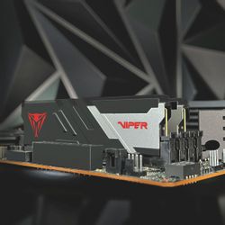 Оперативная память Patriot Viper Venom Black PVV516G60C30 DDR5 -  1x 16ГБ
