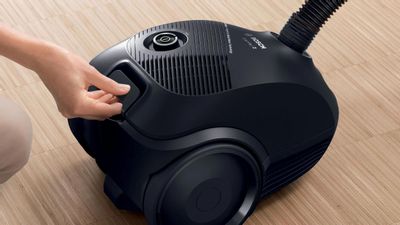 Пылесос Bosch Serie 2 BGBS2BA1P, 600Вт, черный/черный – купить в ...