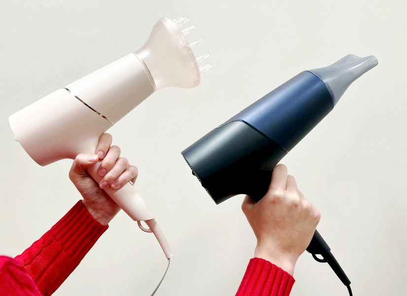 Сушат, но не греют: чем хороши фены Philips серии 5000