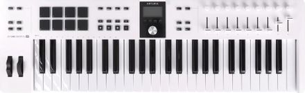 Синтезатор ARTURIA KeyLab Essential 49 mk3, белый