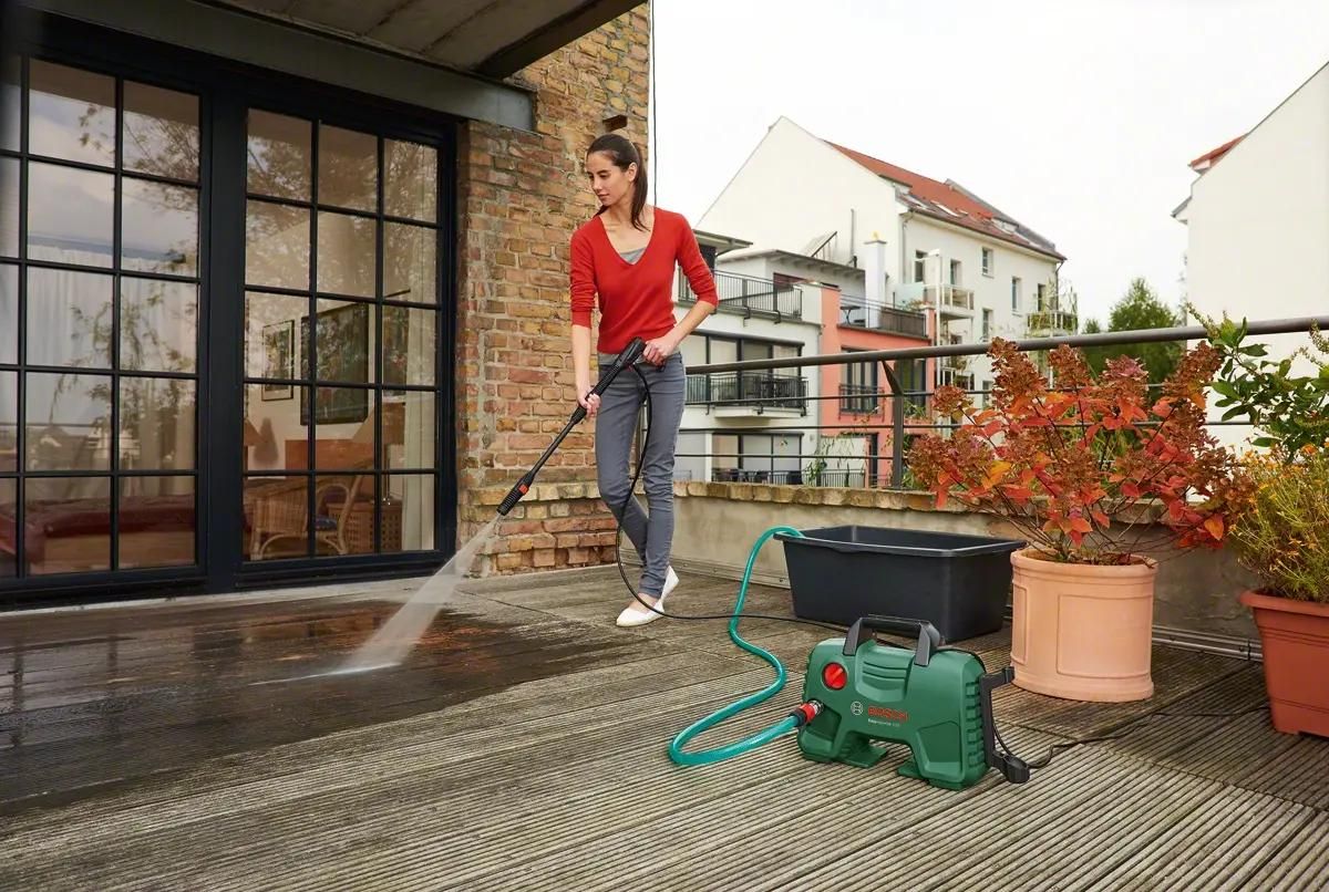 Bosch easyaquatak 120 pressure washer top