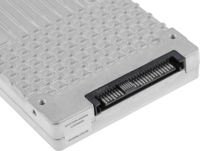 3.8ТБ Серверный SSD накопитель Intel SSDPF2KX038T1N1 PCIe 4.0 x4