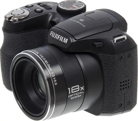Цифровой компактный фотоаппарат Fujifilm FinePix S2980,  черный