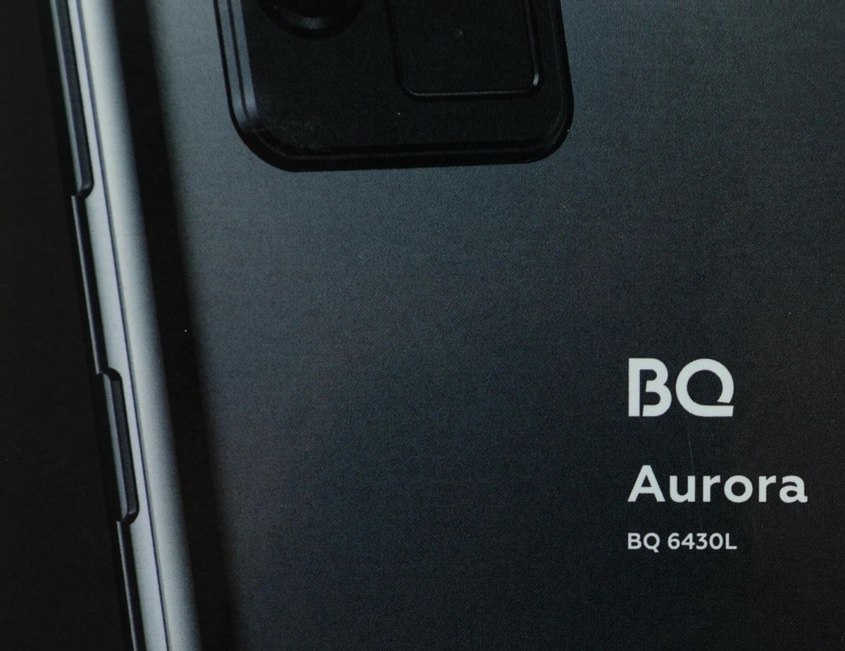 Отзывы на Смартфон BQ Aurora 64Gb, 6430L, черный в интернет-магазине  СИТИЛИНК (1504268)