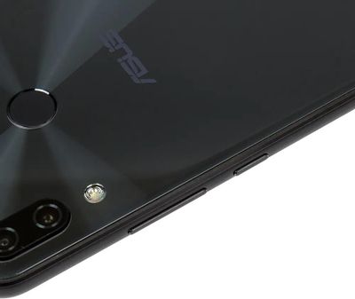 Характеристики Смартфон ASUS Zenfone 5 64Gb, ZE620KL, черный