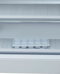 Холодильник двухкамерный Beko B1RCSL362W