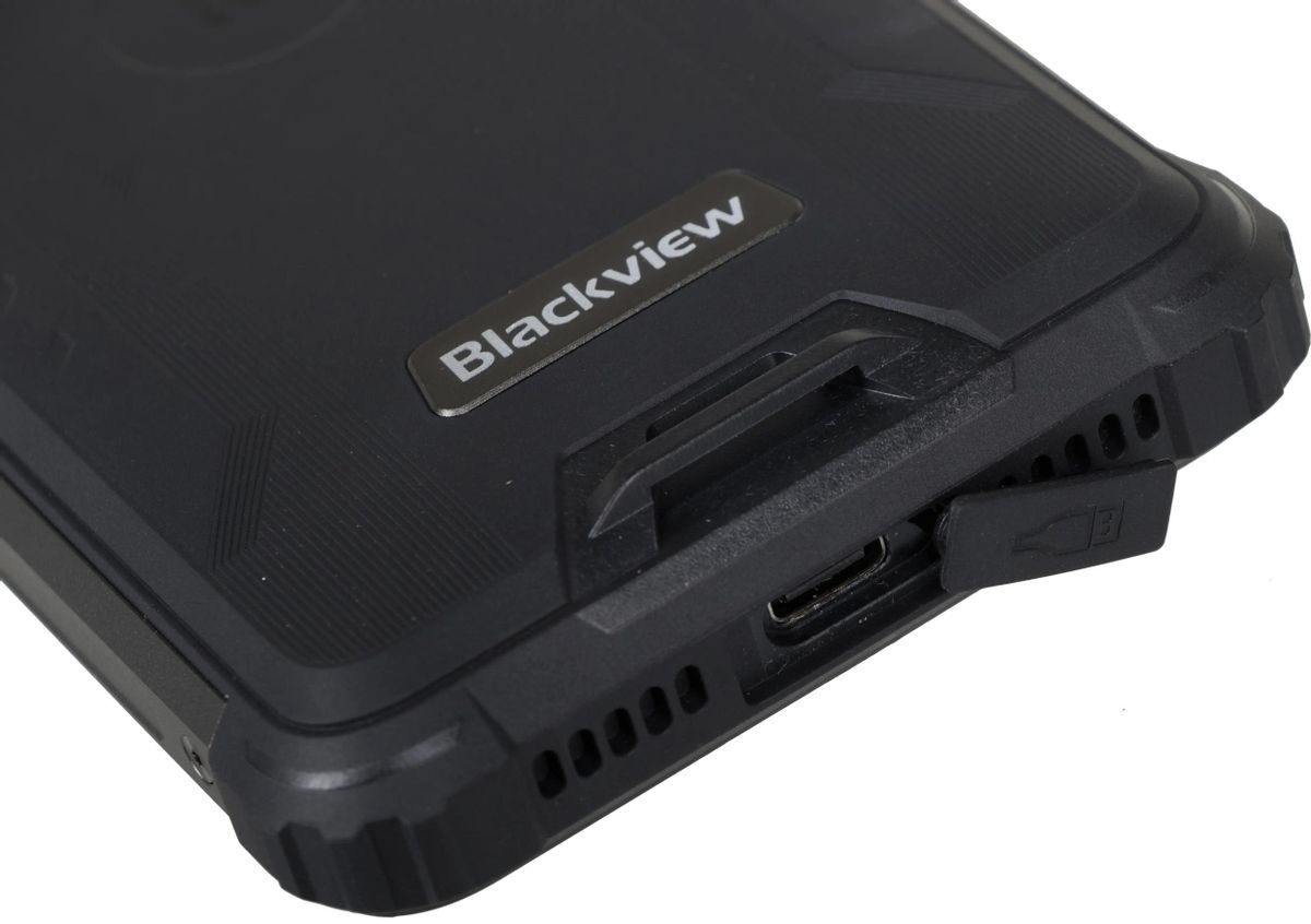 Характеристики Смартфон BLACKVIEW BV6600E 4/32Gb, черный (1774500) смотреть  в СИТИЛИНК
