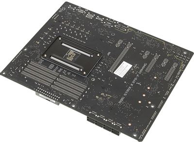 ASUS ROG STRIX X370 F GAMING SocketAM4 AMD X370 ATX Ret 490258
