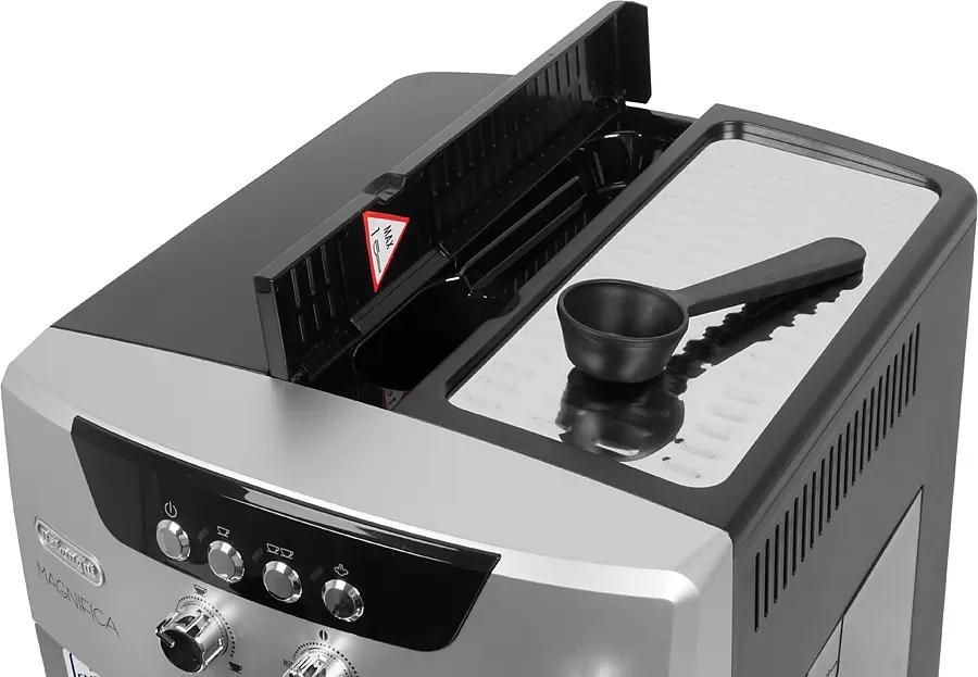 Delonghi magnifica esam 04.110 hot sale