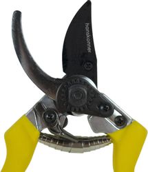 Секатор HANSKONNER HK3012-07-21 серый/желтый