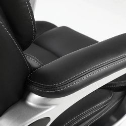 Кресло BRABIX Rest EX-555, экокожа, до 125кг, черный
