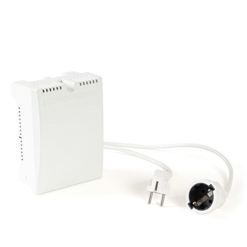 Стабилизатор напряжения БАСТИОН Teplocom ST-555 белый