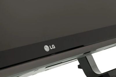 Характеристики 42" Телевизор LG 42LM620T, FULL HD, черный, СМАРТ ТВ ...