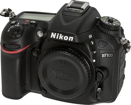 Зеркальный фотоаппарат Nikon D7100 body, черный