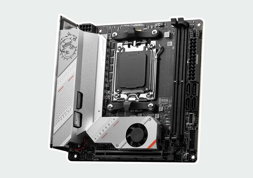Но из-за компактных размером в MSI MPG B650I EDGE WIFI всего два слота для ОЗУ