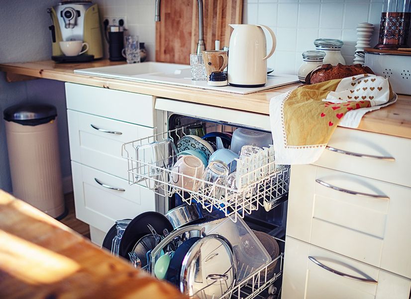 Как правильно загружать посуду в посудомойку 