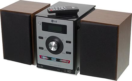 Музыкальный центр LG XA-14, 10Вт, FM, USB, CD, серебристый,
