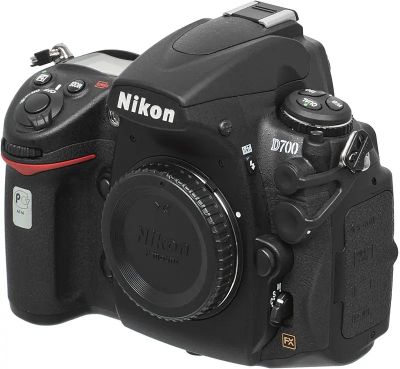 Характеристики Зеркальный фотоаппарат Nikon D700 body, черный (508700 ...