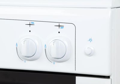 Газовая плита GEFEST ПГ 6100-01, газовая духовка, металлическая крышка ...