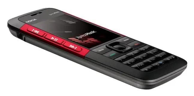 Yosh rus ayolining ogzi sperma bilan tola