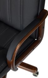 Кресло руководителя Бюрократ T-9932Walnut, кожа, до 150кг, черный